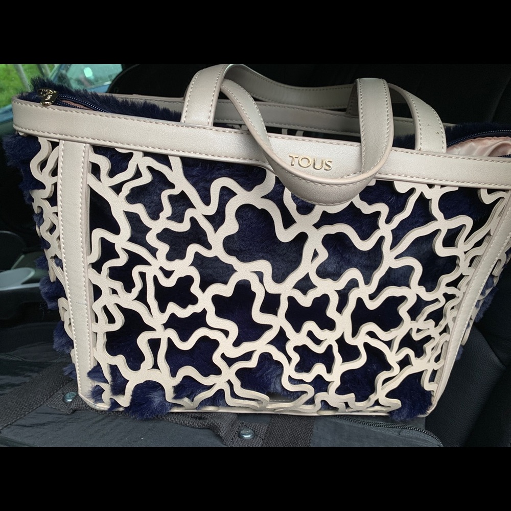 Meet your Posher, Dayliane